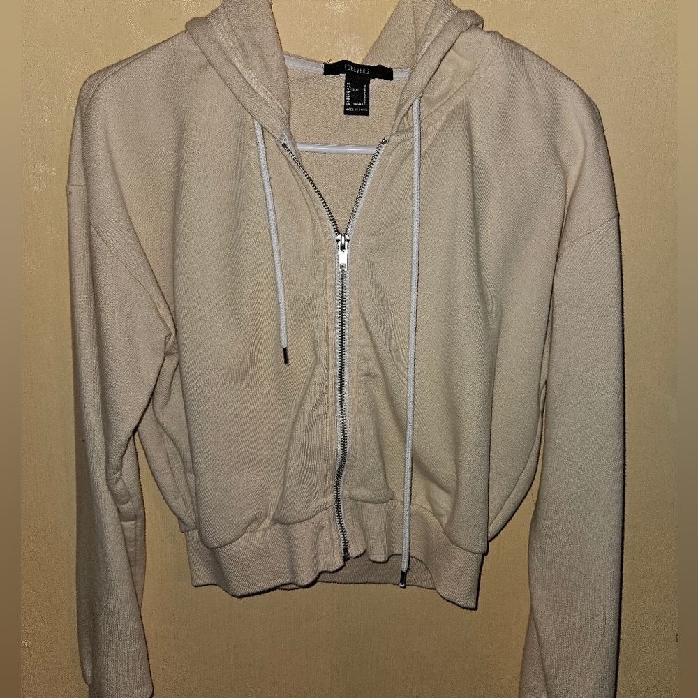 Forever 21 cropped sweatshirt